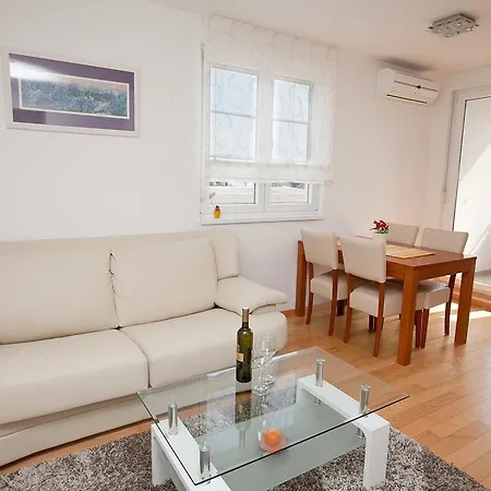 Marty Apartment Zadar